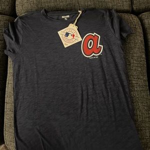 Vintage-Logo Atlanta Braves Shirt